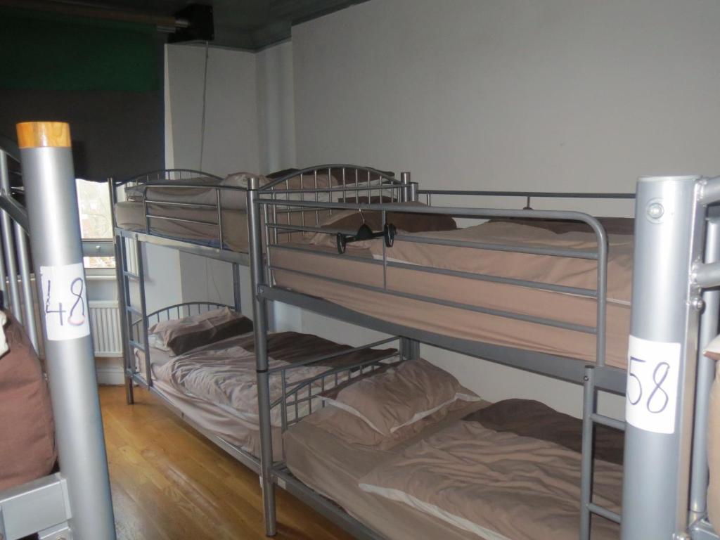 4 Star Piccadilly 2* Londra