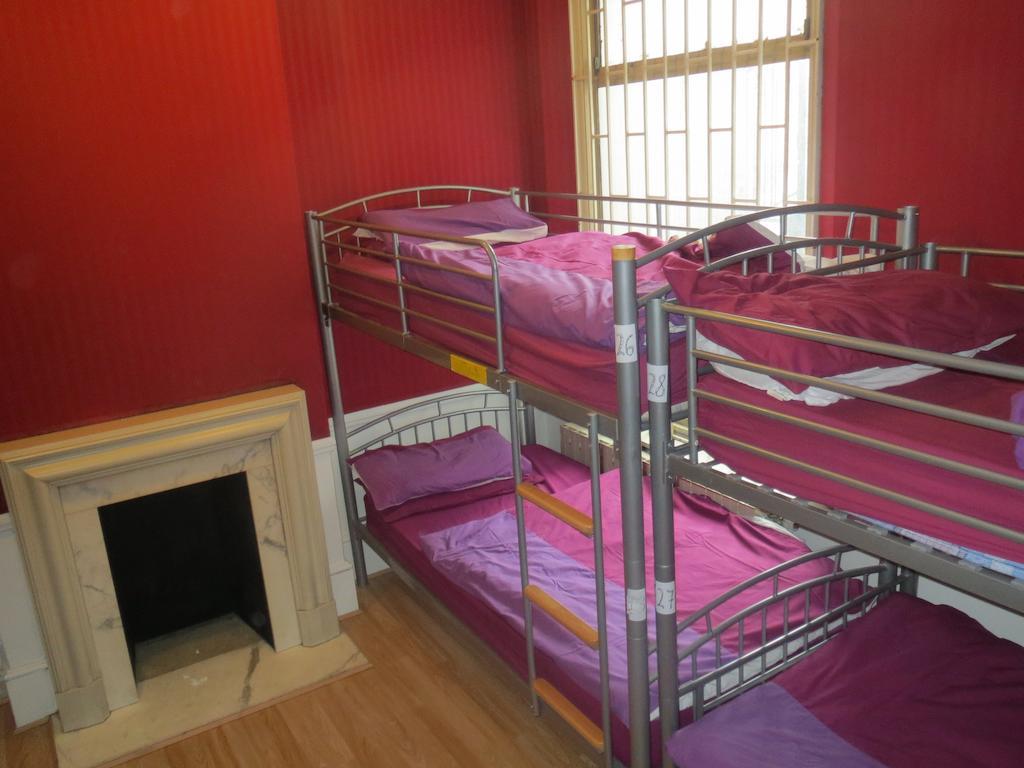 4 Star Piccadilly Londra